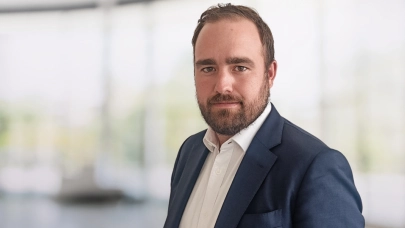 News Savills strengthens investment team with new Associate Director
