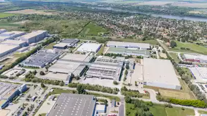 News - BYD moves into CTP's Komárom park in Hungary