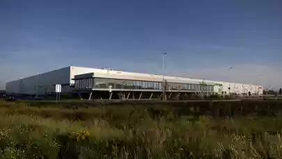 News - CTP hands over new hall to automotive manufacturer