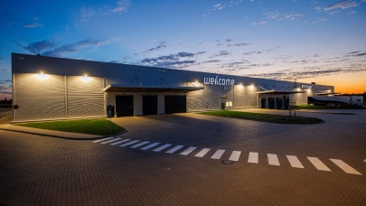 News Warsaw logistics project uses low-carbon panels in Polish first