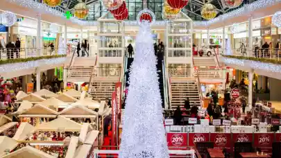 News - Romania heads for weak December shopping season over consumer caution