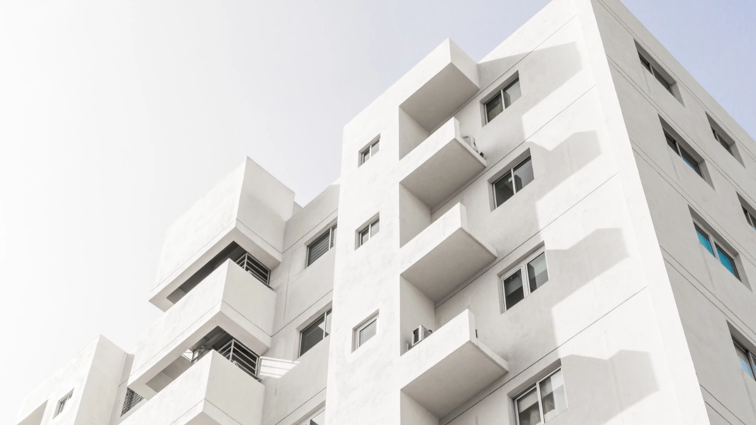 Bucharest region sees 9-year resi sale fall in Q4 2025