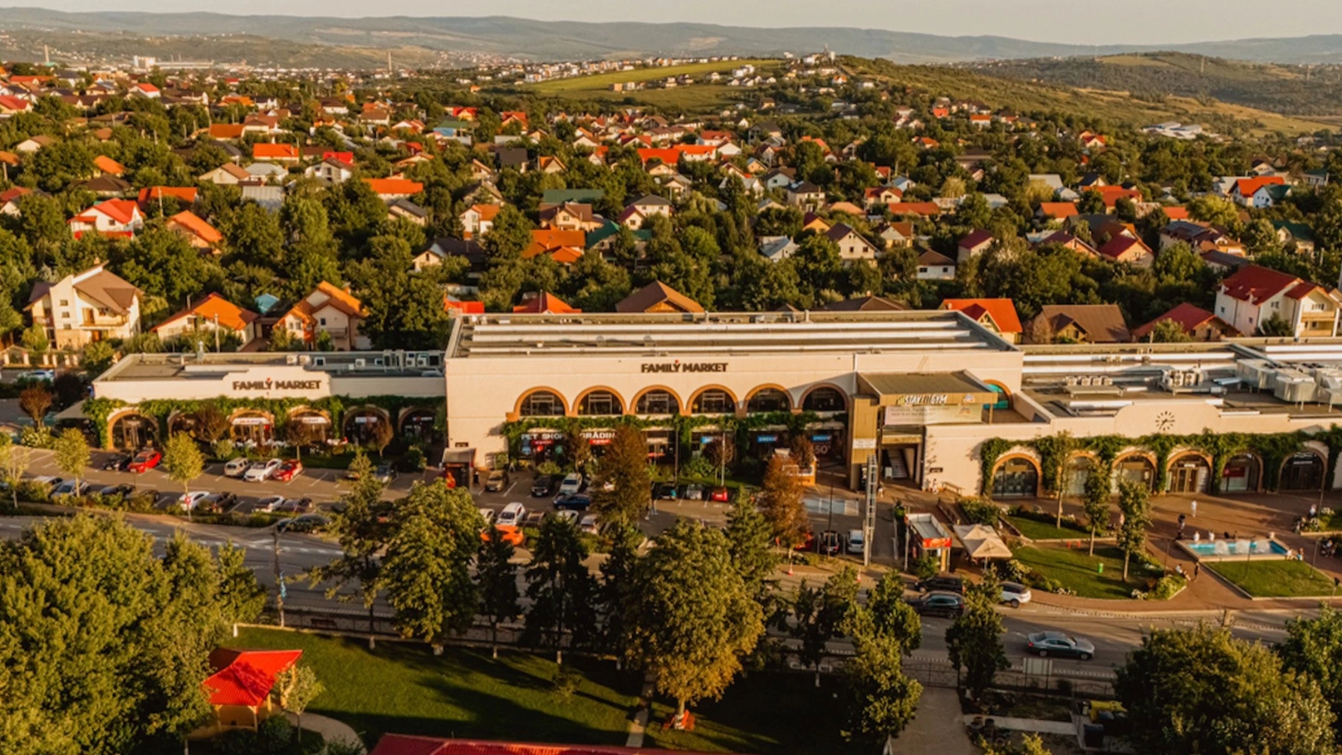 Iulius starts construction on new retail park in Romania
