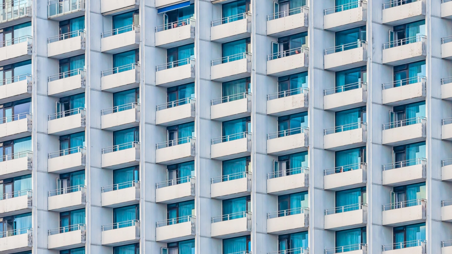 Bucharests unoccupied homes stock more than doubles in decade