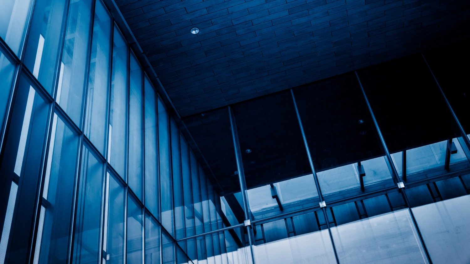 Nearly half of Romanian companies expect 3-4 office days this year