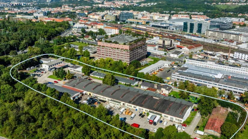 Development JV buys large land plot in Prague