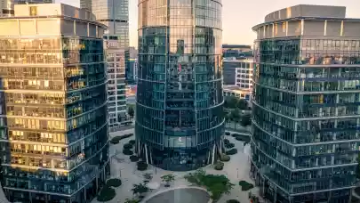 News - Frontex prolongs 21,500 sqm office lease at Warsaw Spire B