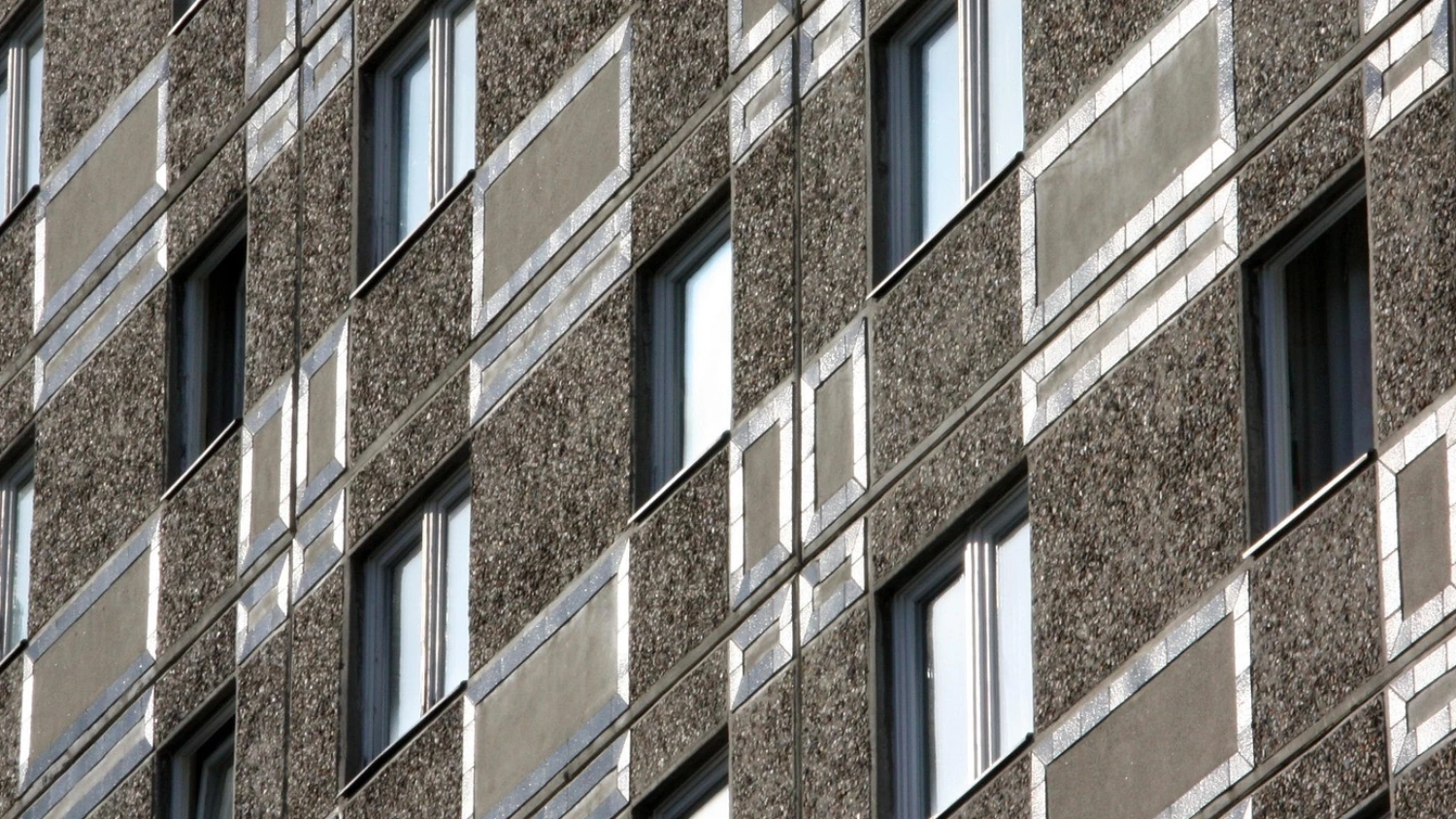 Bucharest remains the top-performing city for short-term rental