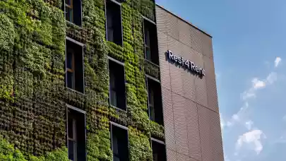 News - Resi4Rent completes largest PRS exit in Poland #Echo Investment #Griffin Capital Partners #Poland #Rafał Mazurczak #Resi4Rent #Tag Immobilien #Tomasz Kosieradzki #Vantage Development