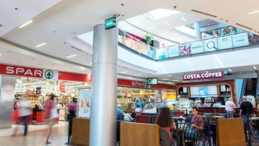 TriGranit and DRFG acquire Korzó Shopping Centre in eastern Hungary