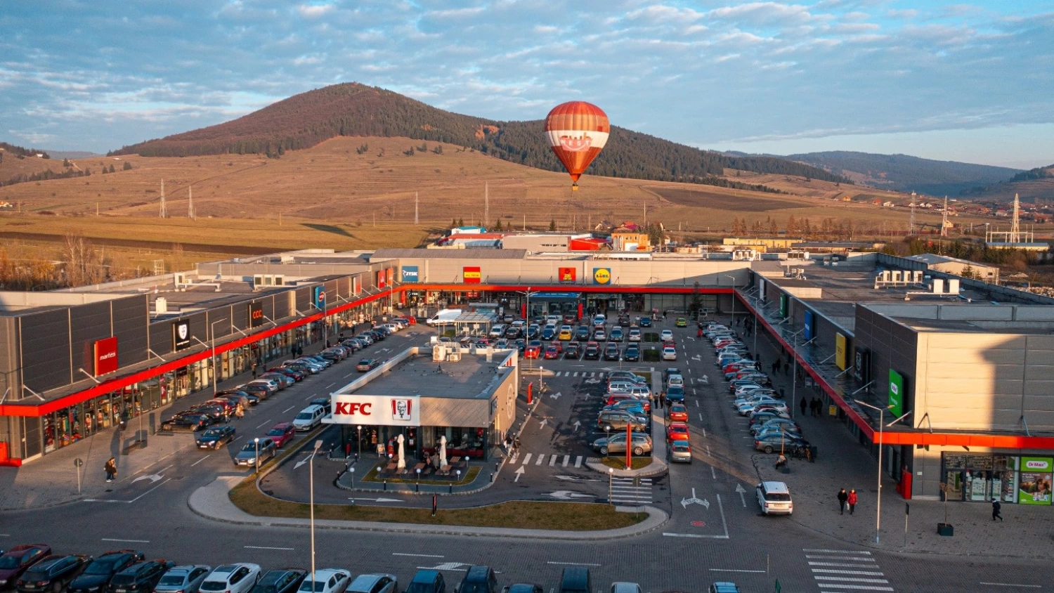 SCF enters Romania with €40 million retail park deal