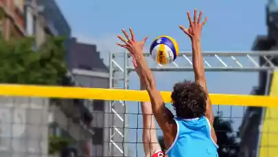 News - JLL Real Estate Industry Charity Beach Volleyball Tournament is back in 2026