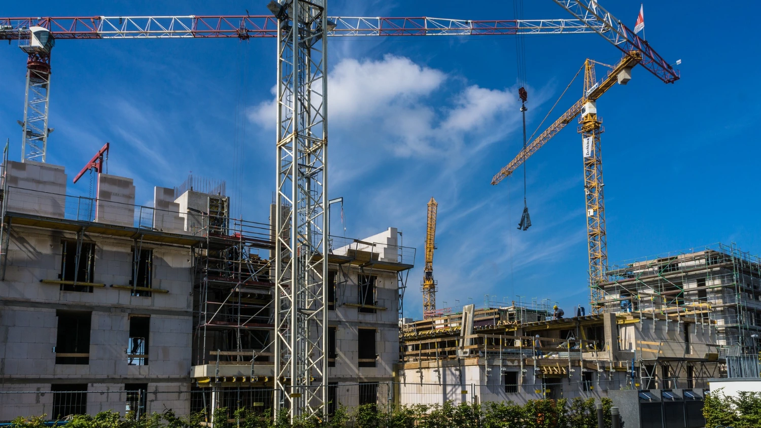 EECFA: Eastern European construction growth desynchronises from Southeast