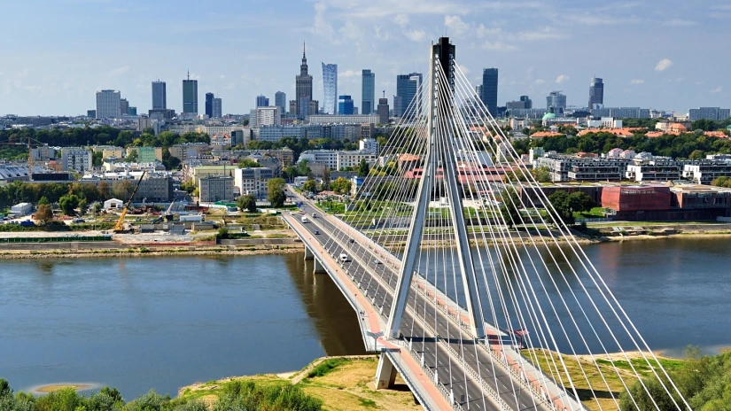 Polands property market hits €3 billion in H1 2026
