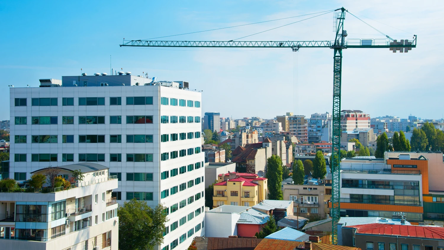 Bucharest yields remain well above Western European levels