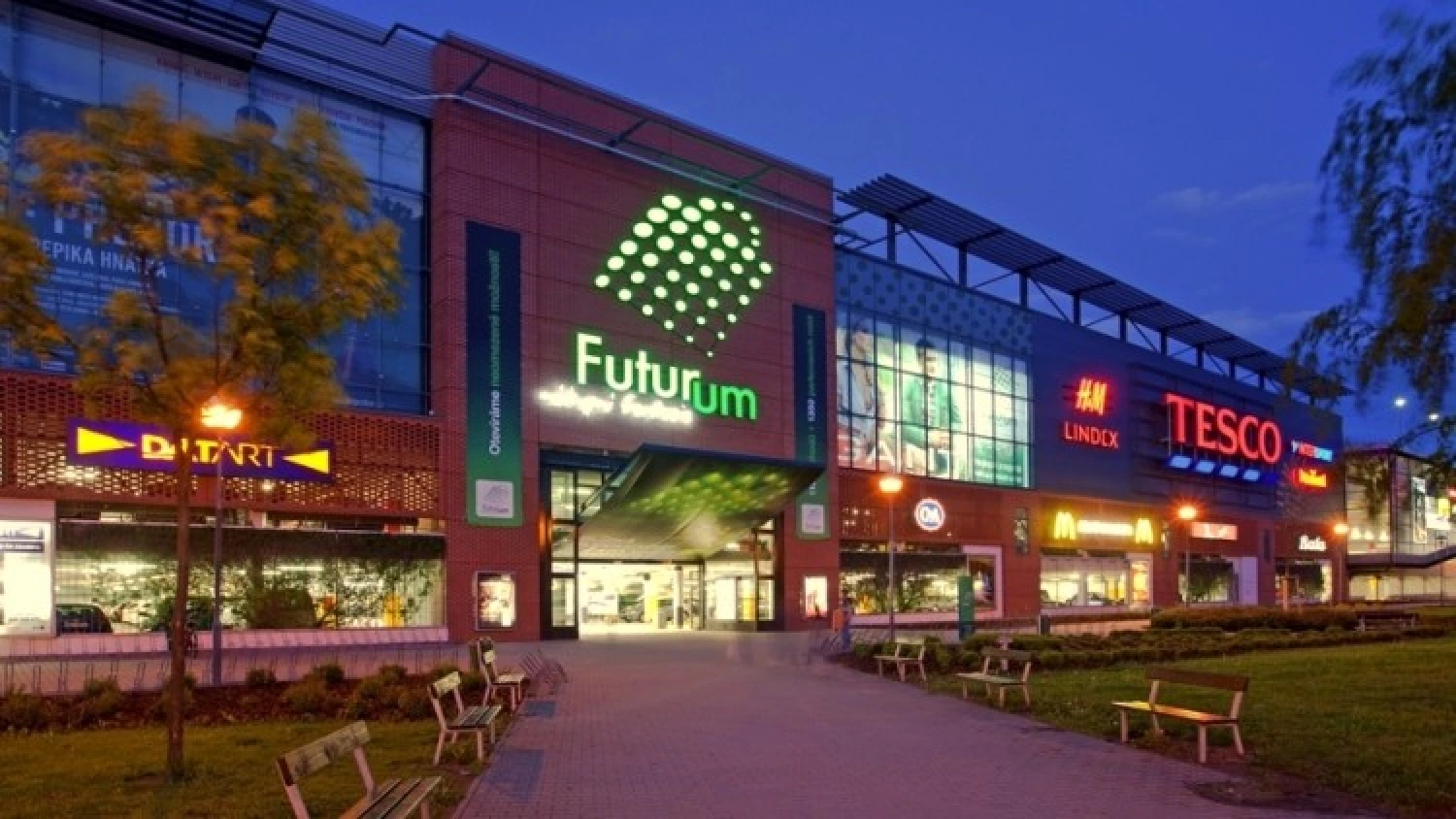 News Article CPI buys Czech shopping centre from Meyer Bergman