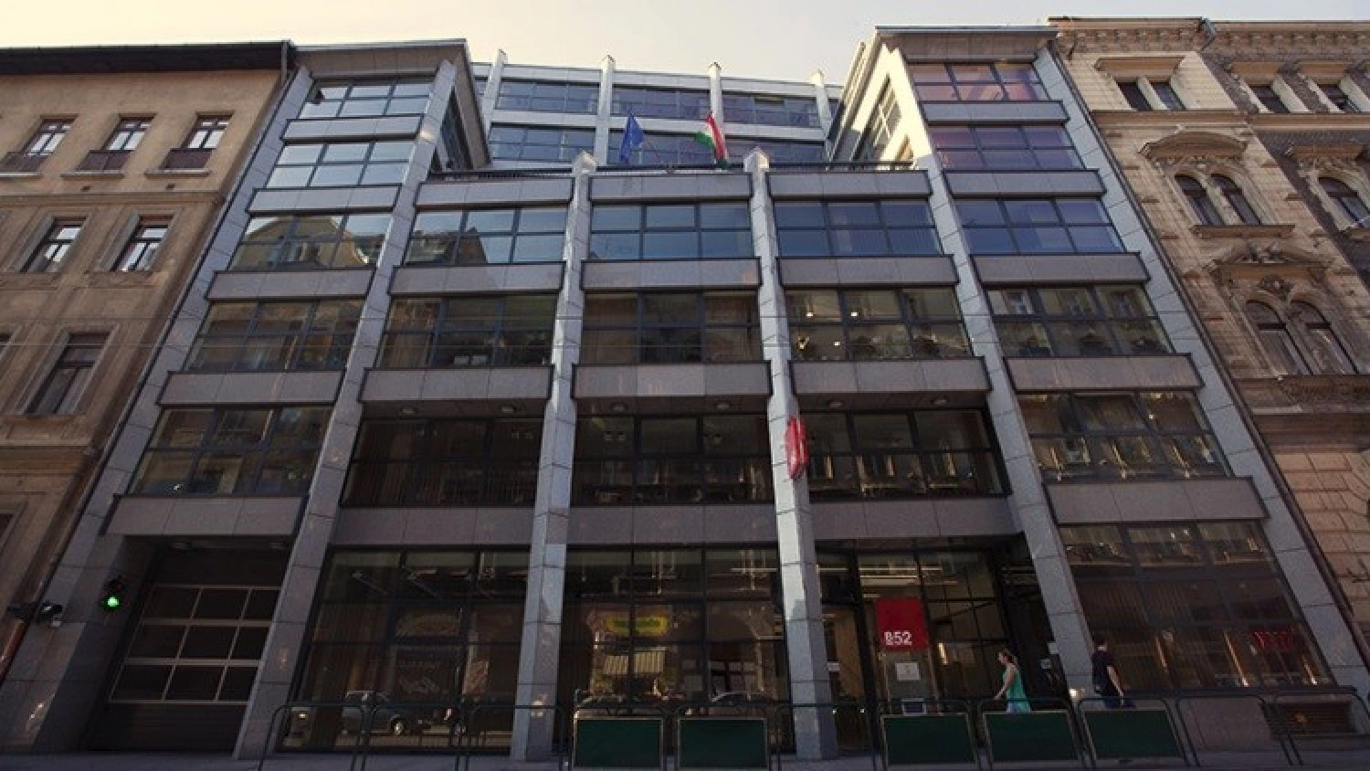 News Article Warimpex buys Budapest office building