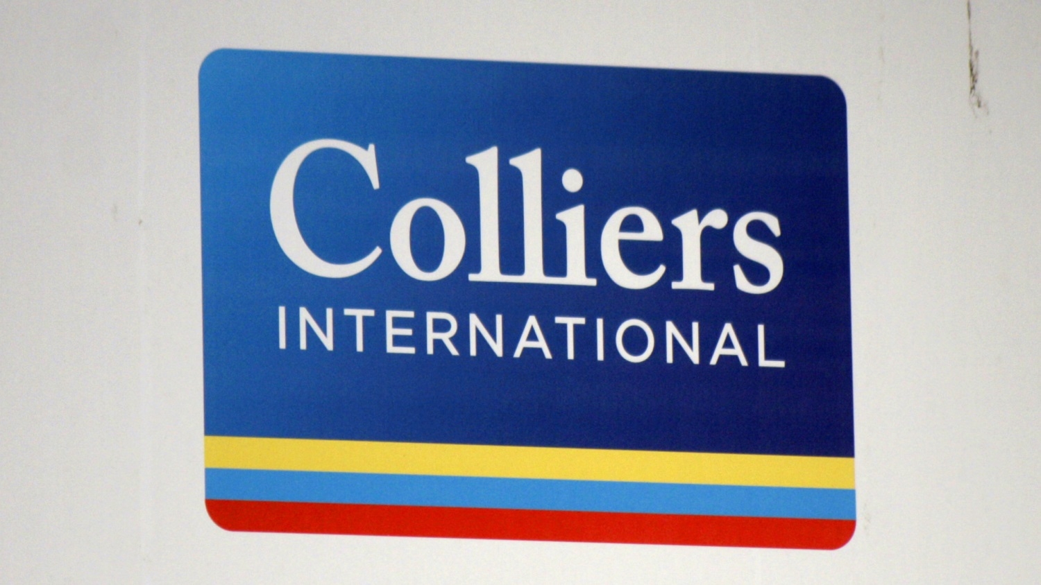 News Article career Colliers consultancy Czech Republic