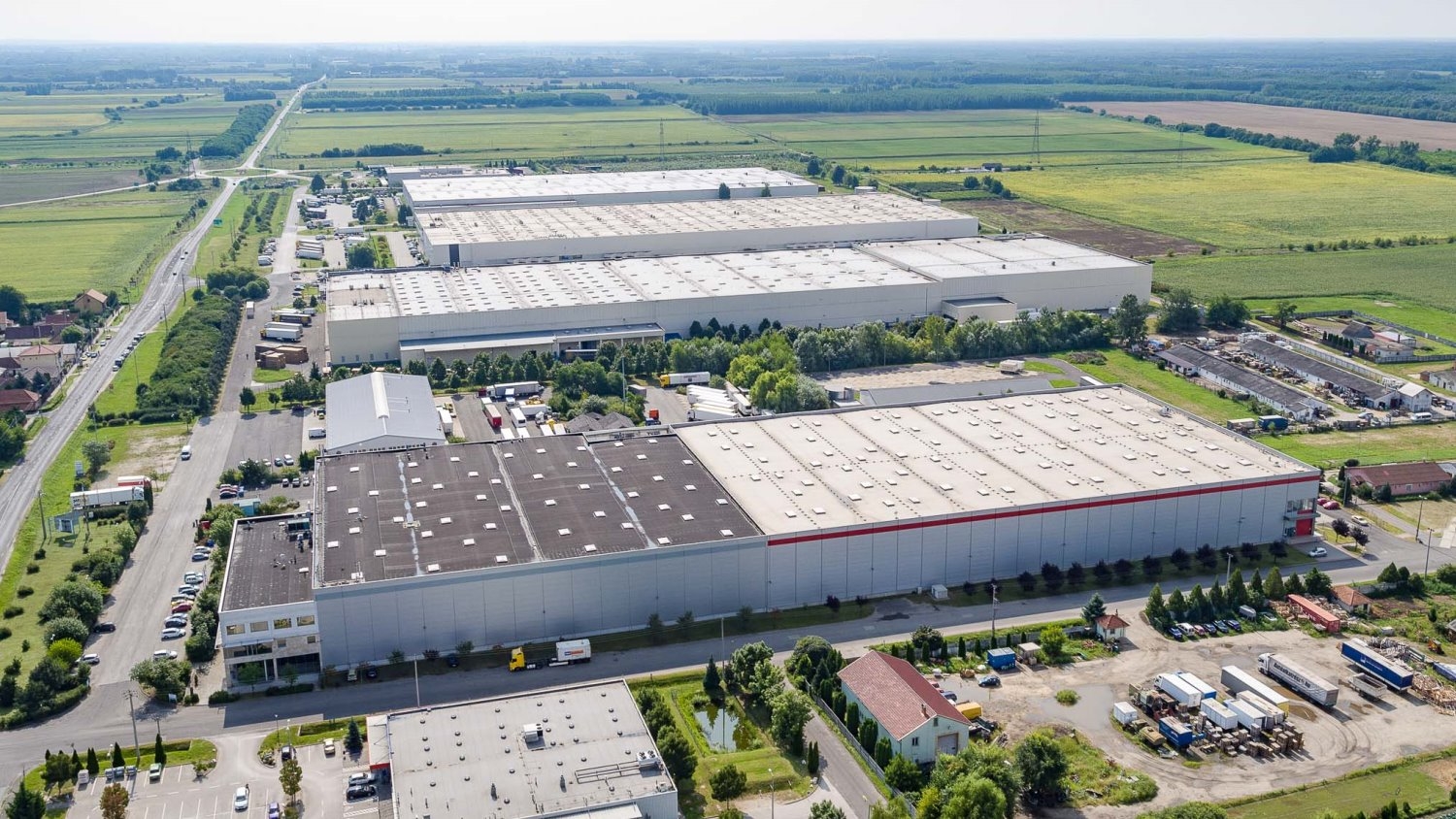 News Article Budapest Hungary industrial logistics report