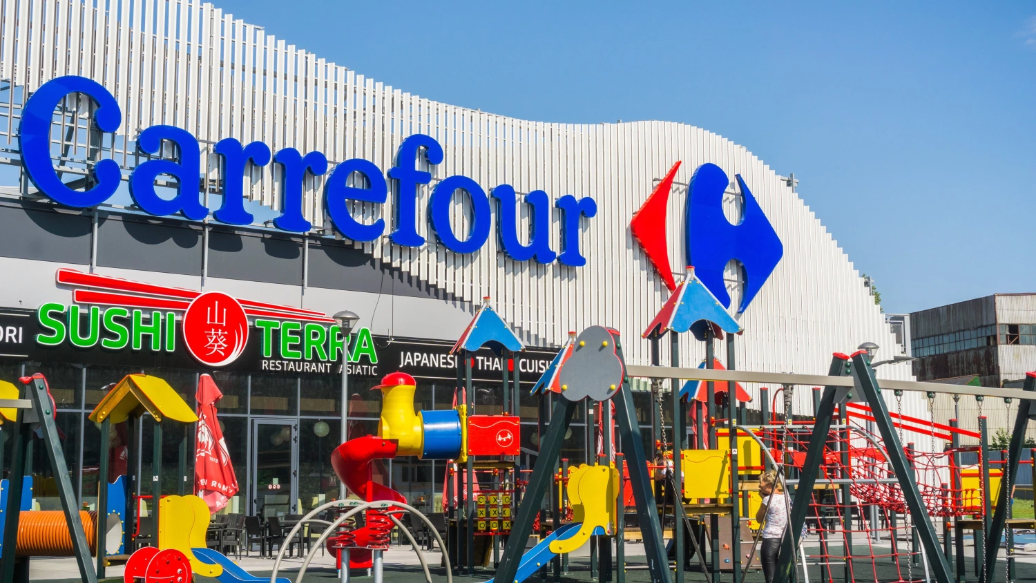News Article Carrefour leases 80,000 sqm from WDP in Romania