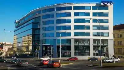 News - Korean investor buys KPMG HQ building in Prague