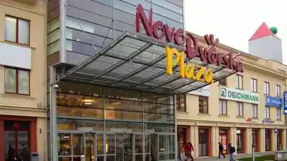 News - Bluehouse buys Prague shopping centre