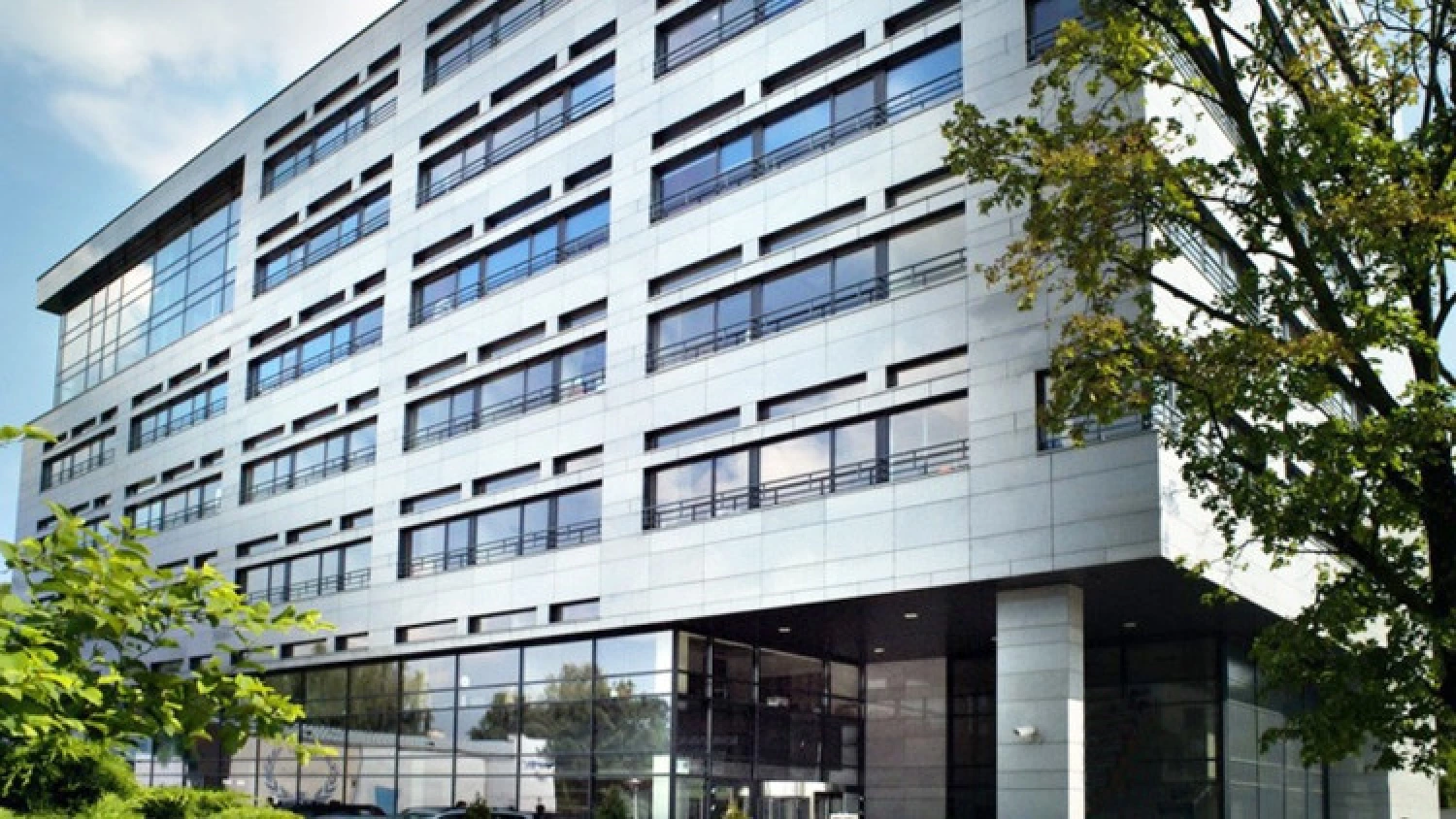 News Article BNPPRE to commercialize Warsaw office complex