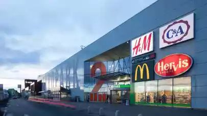 News - DBK buys Prague shopping centre