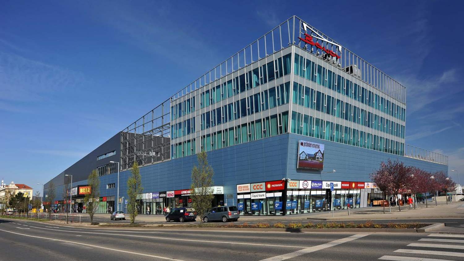 News Article CPI Cushman&Wakefield Czech Republic mall property management retail shopping
