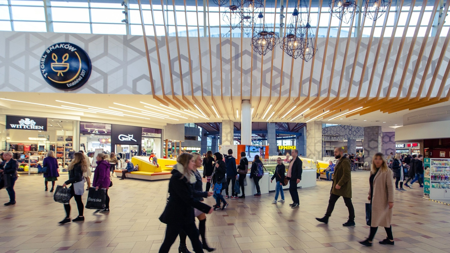 News Article CEE Colliers entertainment leisure report retail shopping