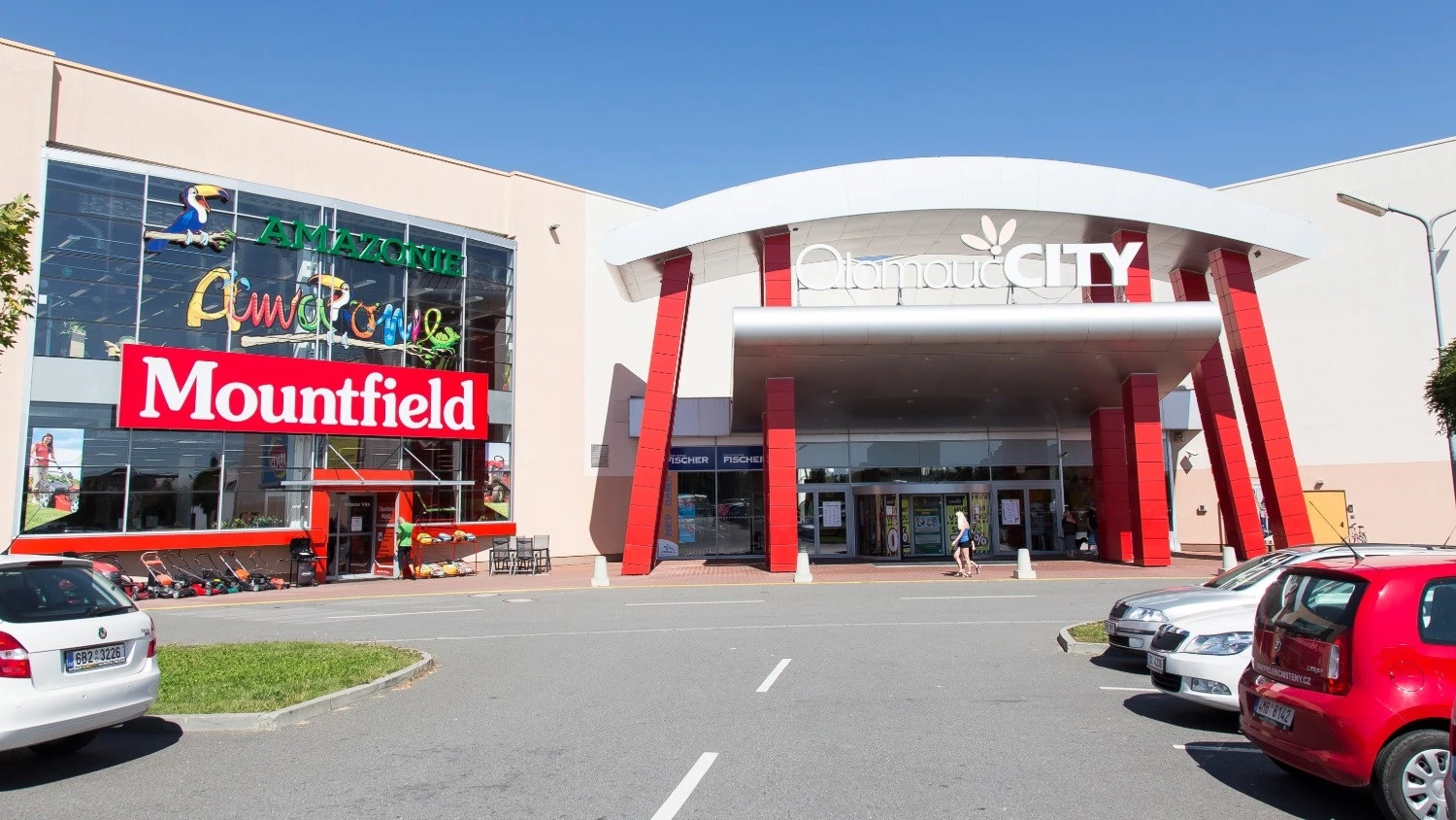 News Article DRFG acquires Olomouc shopping centre