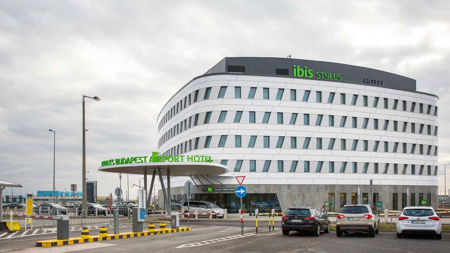 News Article Accor to eliminate single-use plastics in guest experience