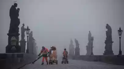 News - A list of all COVID-19 measures in CEE - Countries close themselves off and plan economic stimulation