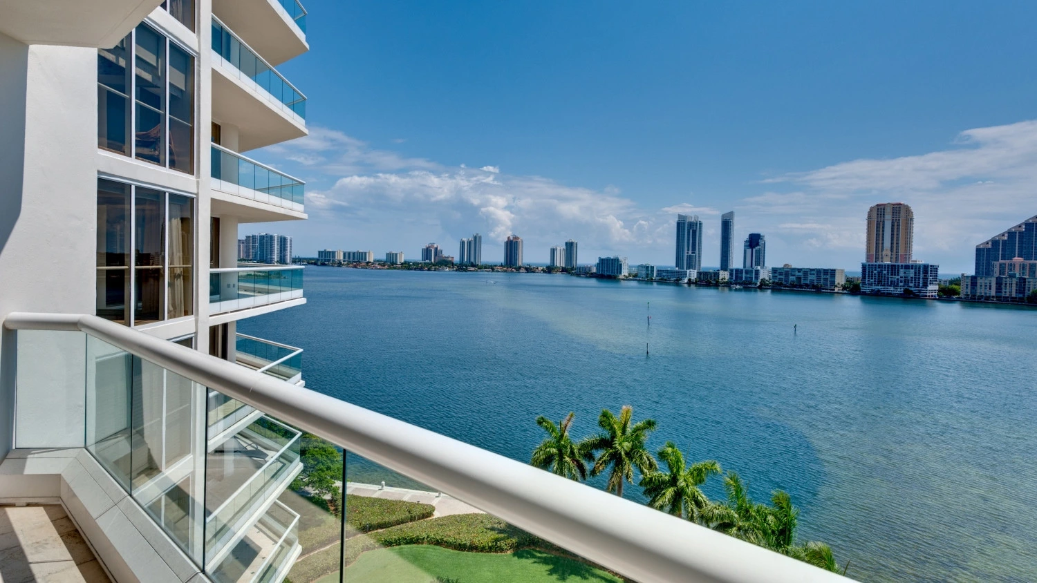 News Article Airbnb extends coronavirus cancellation window