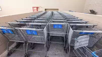 News - Restrictions on shopping affect over 9,000 stores in Romania