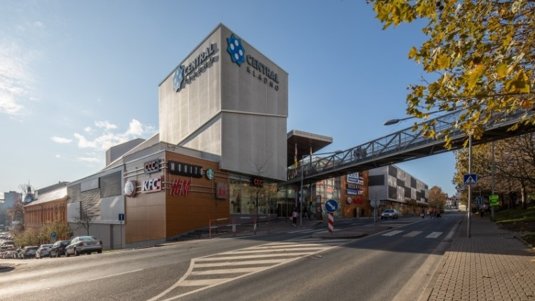 News Article Brno Crestyl Czech Republic investment Kinstellar mall Portiva retail shopping