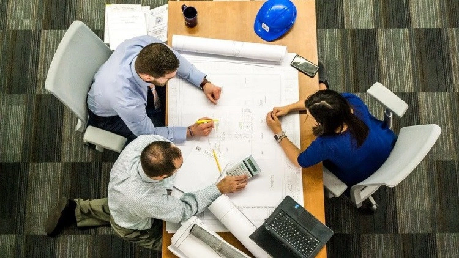 News Article Romania: 55% of employees work at least partially from the office