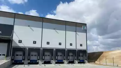 News - Hungarian state-owned NIPÜF delivers new warehouse in Pécs