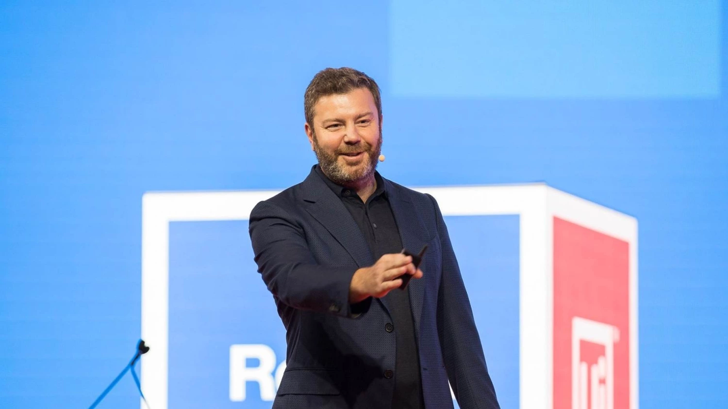News Article UiPath founder seeks to buy stake in One United Properties