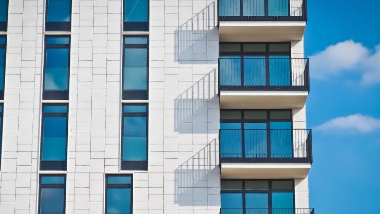News Article Rising prices of flats in Poland are forcing people to rent