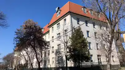 News - Paris-based MNK Partners buys university building in Budapest