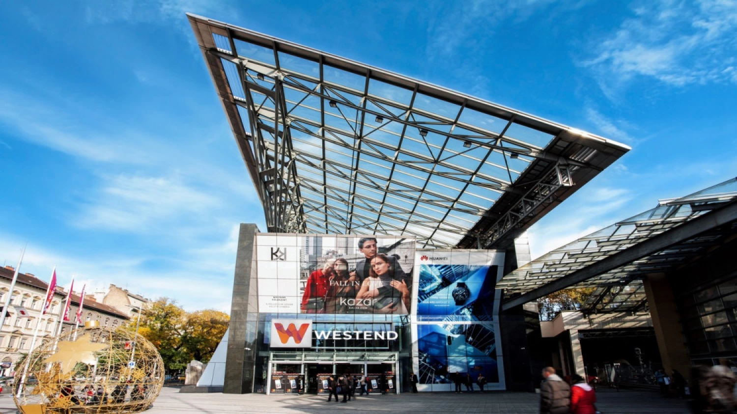 News Article Shopping centre visitors are becoming increasingly conscious