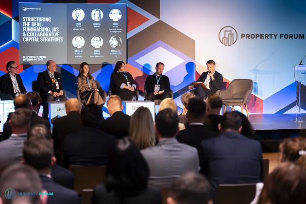 70798 photos from the "CEE Property Forum & Awards Gala 2025 - Vienna, Austria" event