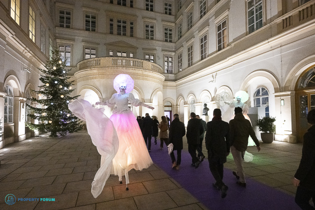 70808 photos from the "CEE Property Forum & Awards Gala 2025 - Vienna, Austria" event