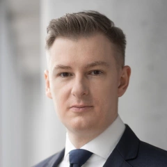 People Paweł Nowakowski MRICS