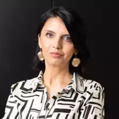 People - Cristina Nuță