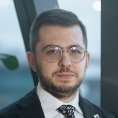 People Lucian Dumitru