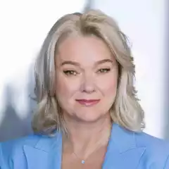 People - Renata Osiecka MRICS