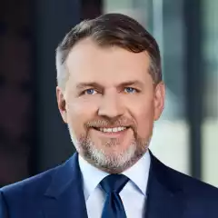 People - Marcin Bieniek