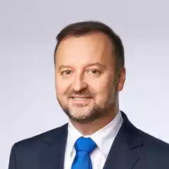 People - Karol Pilniewicz